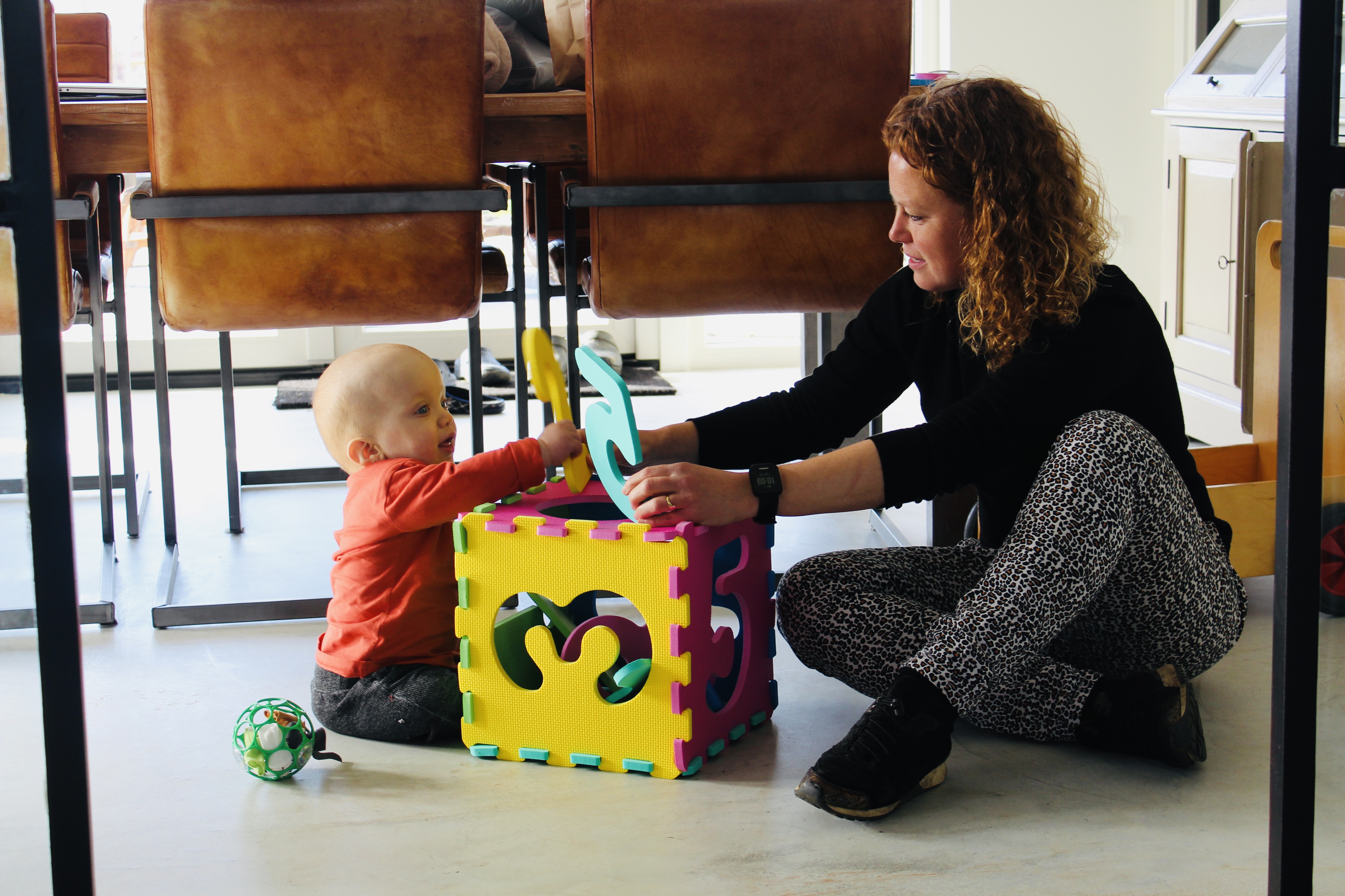 logo van kinderfysiotherapie praktijk Klein en Krachtig